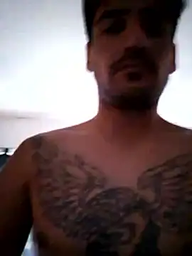 bigandstrong2217 online show from February 8, 9:12 pm