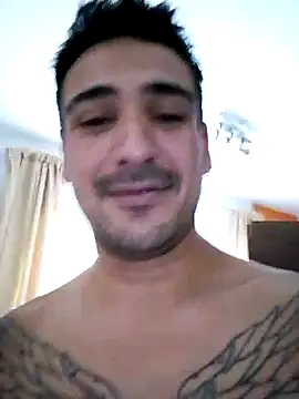 bigandstrong2217 online show from October 26, 10:10 pm