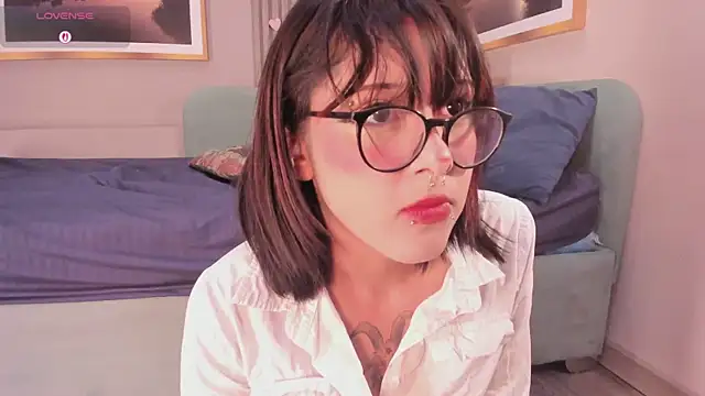 Blue Sixx online show from April 2, 1:51 pm