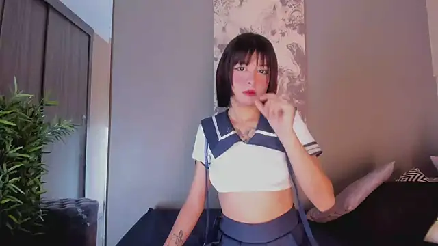 Blue Sixx online show from February 5, 1:40 pm