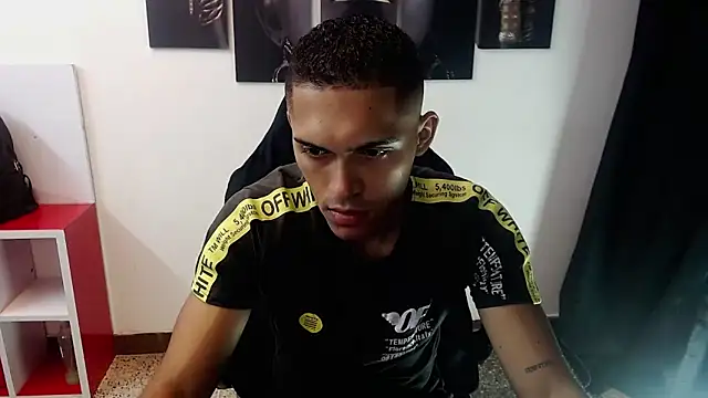 Derek Storm  online show from November 8, 10:52 am