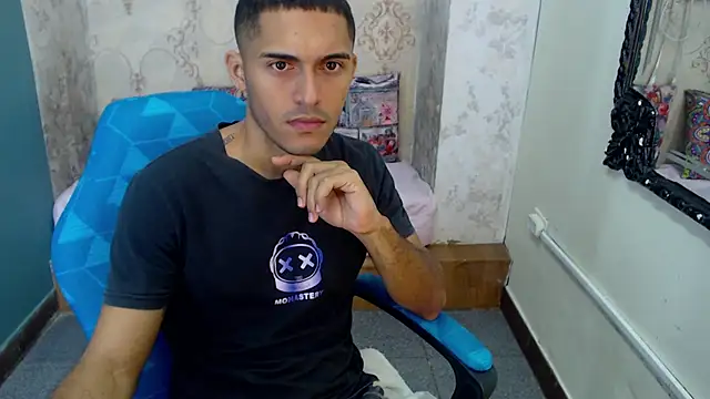 Derek Storm  online show from October 27, 11:22 am