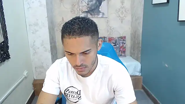 Derek Storm  online show from December 2, 12:18 pm