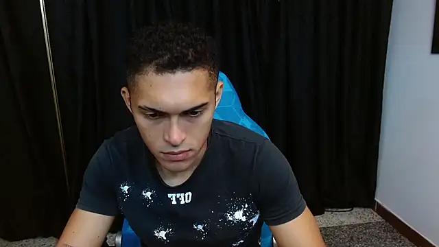 Derek Storm  online show from December 17, 1:05 pm