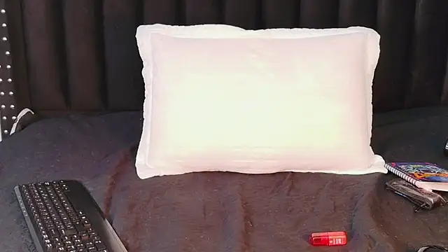 EbonyCoWorker online show from March 31, 7:38 pm