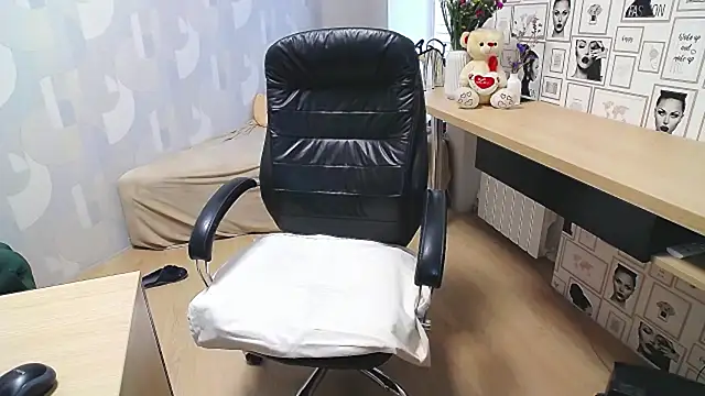 Snapshot of Odeliya_Gold chatting on September 20, 9:36 am Odeliya Gold online show from September 20, 9:36 am