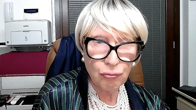 ROBY SWEETHOT online show from October 18, 10:12 pm