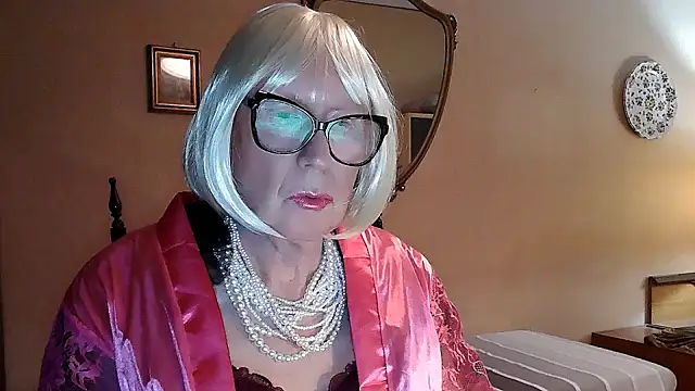 ROBY SWEETHOT online show from September 25, 11:00 pm