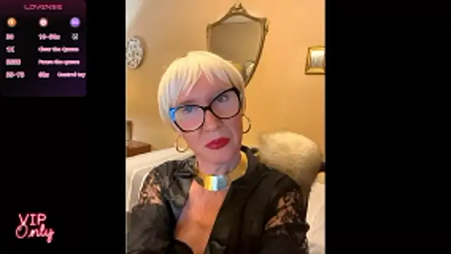 Snapshot of ROBY_SWEETHOT chatting on January 9, 2:35 pm ROBY SWEETHOT online show from January 9, 2:35 pm