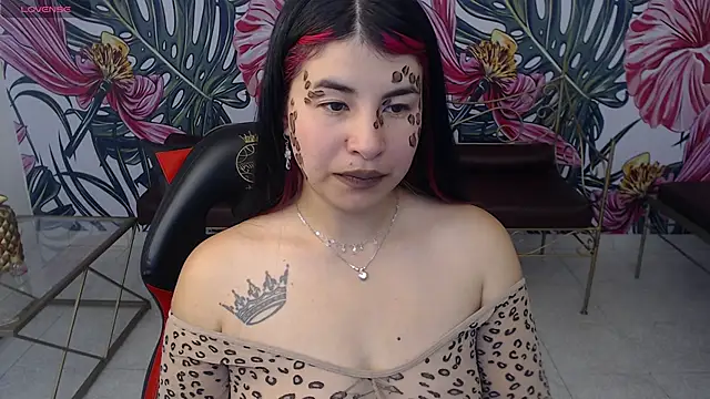 Snapshot of Nina_harper_ chatting on October 9, 8:09 pm Nina harper online show from October 9, 8:09 pm