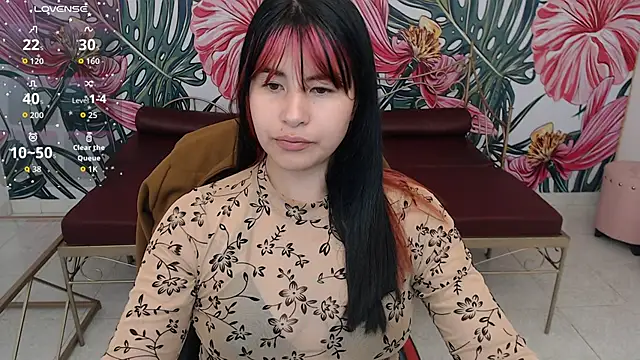 Snapshot of Nina_harper_ chatting on October 3, 8:10 pm Nina harper online show from October 3, 8:10 pm