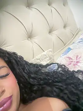 bianca090 online show from October 3, 3:52 am