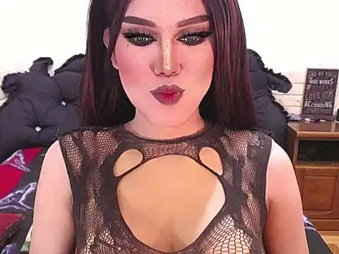 WILDDENNY1 online show from October 2, 10:02 pm