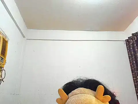 WILDDENNY1 online show from December 1, 7:42 am