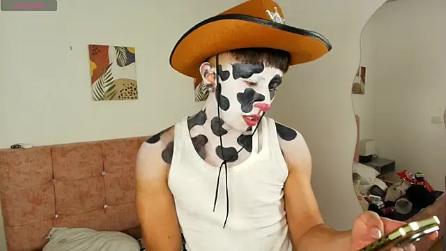 Snapshot of Andy_Justgame chatting on November 1, 3:46 am Andy Justgame online show from November 1, 3:46 am