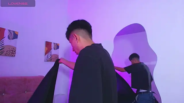 Snapshot of Andy_Justgame chatting on November 25, 3:07 am Andy Justgame online show from November 25, 3:07 am