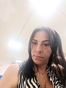  Kamy Hot online show from February 6, 1:29 pm