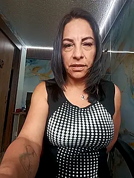  Kamy Hot online show from April 9, 7:53 pm