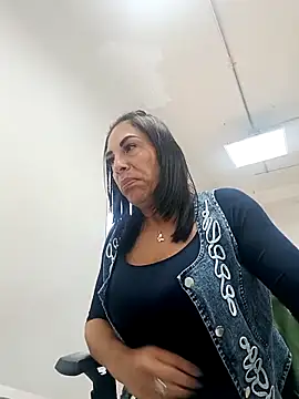  Kamy Hot online show from March 6, 3:18 pm