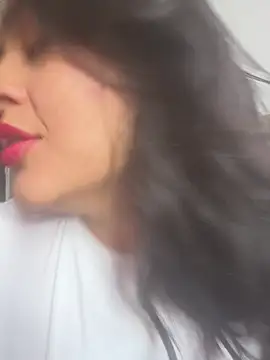 Snapshot of EmilyNoir1 chatting on June 6, 6:57 pm EmilyNoir1 online show from June 6, 6:57 pm