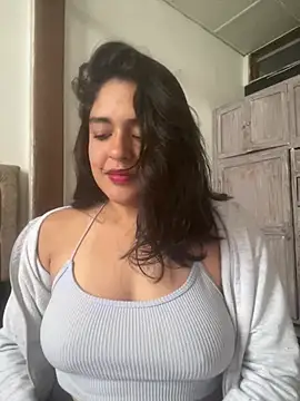 Snapshot of EmilyNoir1 chatting on July 4, 5:50 pm EmilyNoir1 online show from July 4, 5:50 pm