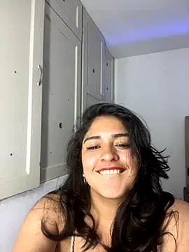 Snapshot of EmilyNoir1 chatting on November 28, 12:11 am EmilyNoir1 online show from November 28, 12:11 am