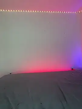 EmilyNoir1 online show from February 11, 9:25 pm