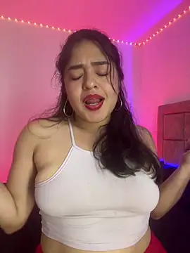 EmilyNoir1 online show from February 7, 12:51 am