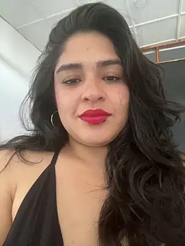 EmilyNoir1 online show from March 16, 9:50 pm