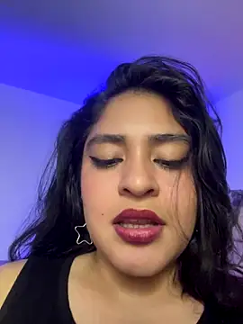 Snapshot of EmilyNoir1 chatting on October 24, 12:31 am EmilyNoir1 online show from October 24, 12:31 am