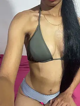 Snapshot of chandiqueen chatting on May 22, 6:11 am chandiqueen online show from May 22, 6:11 am