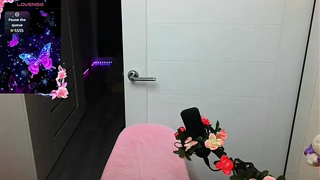 peachyness online show from April 5, 5:52 pm