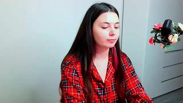 peachyness online show from December 19, 3:36 pm