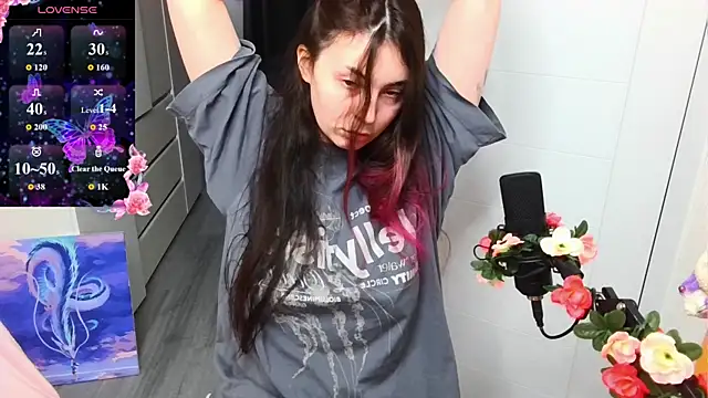 peachyness online show from March 31, 3:14 pm