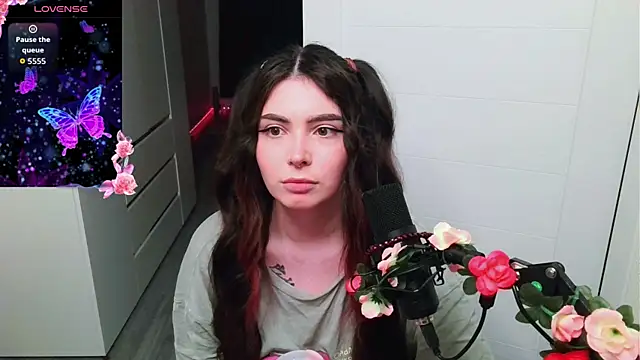 Snapshot of peachyness chatting on May 26, 9:57 pm peachyness online show from May 26, 9:57 pm