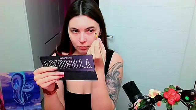 peachyness online show from January 10, 3:18 pm