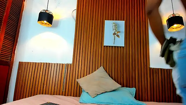 Snapshot of Darwin_mayo chatting on November 1, 6:13 pm Darwin mayo online show from November 1, 6:13 pm