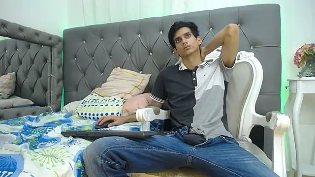 Sebalexis7 online show from October 10, 3:18 am