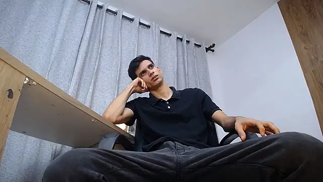 Sebalexis7 online show from November 19, 3:17 am