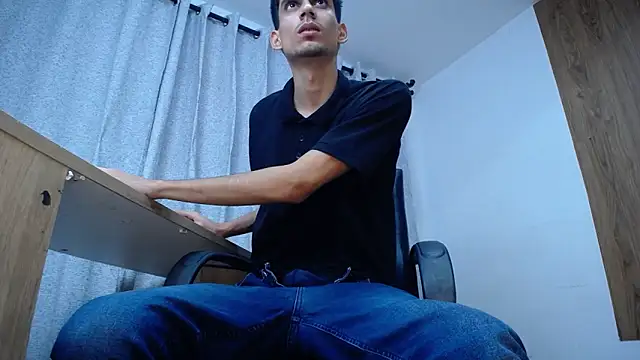 Sebalexis7 online show from November 16, 3:44 am