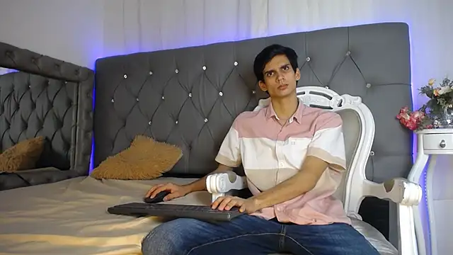 Sebalexis7 online show from October 21, 3:17 am