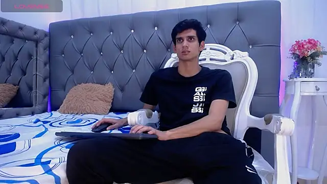 Sebalexis7 online show from October 25, 3:17 am