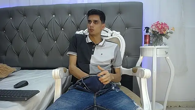 Sebalexis7 online show from November 7, 3:11 am