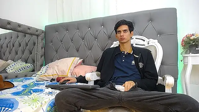 Sebalexis7 online show from October 11, 3:07 am