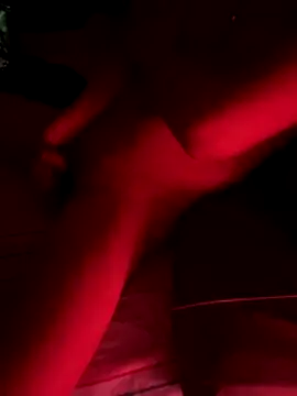 pophiboy online show from December 2, 7:37 pm