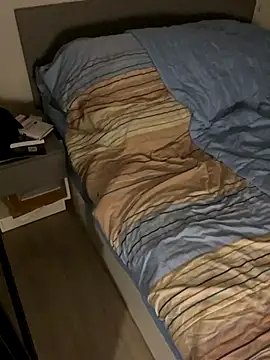 pophiboy online show from October 23, 9:35 pm