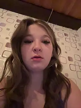 SweetTeenGirl online show from November 13, 4:27 am