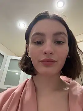 ZariaFlame online show from February 13, 9:15 pm