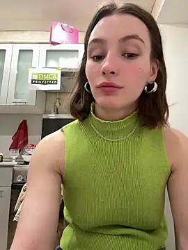 ZariaFlame online show from April 18, 10:32 pm