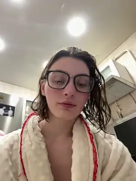 ZariaFlame online show from February 19, 10:40 pm